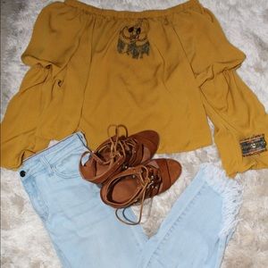 OFF THE SHOULDER MUSTARD RUFFLE SLEEVE TOP